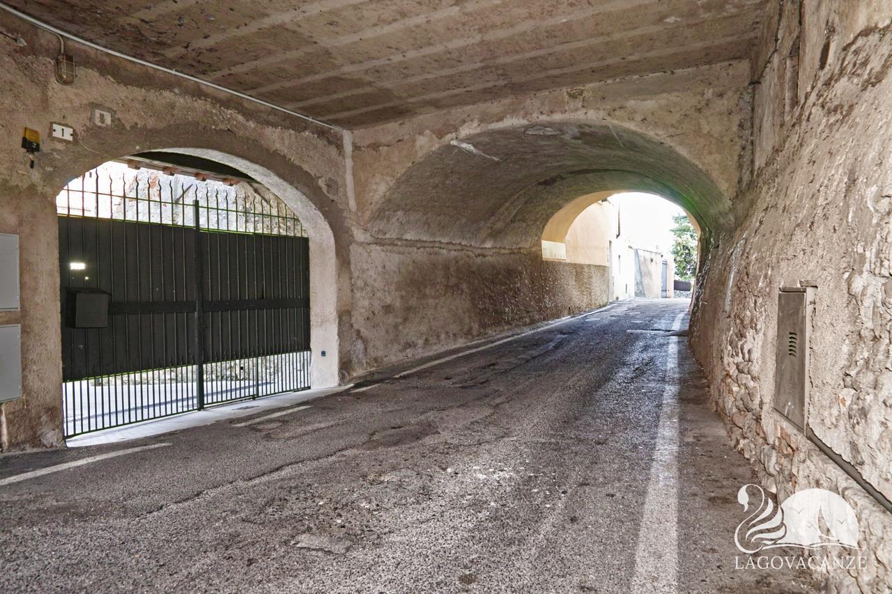 Appartamento Le Campanelle Сан-Феличе-дель-Бенако Экстерьер фото